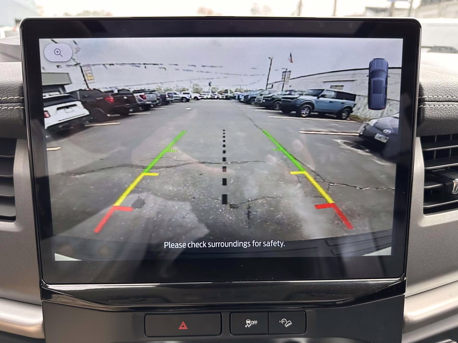 2022 Star White Metallic Tri-Coat Ford Expedition XLT 4x4 4X4 SUV