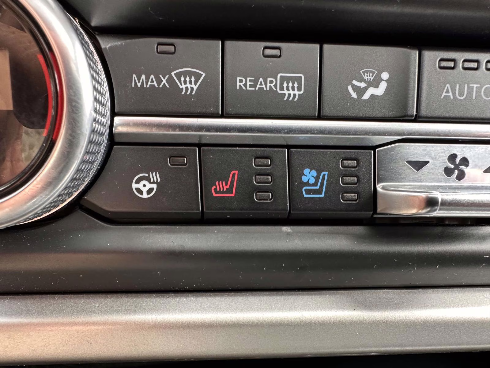 2022 Star White Metallic Tri-Coat Ford Expedition XLT 4x4 4X4 SUV