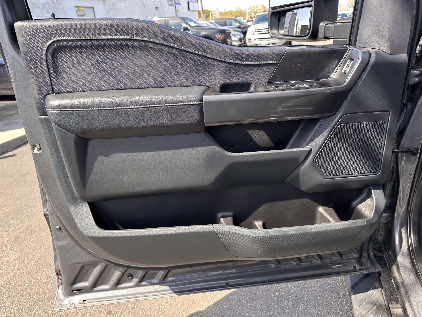 2023 Carbonized Gray Metallic Ford F-150 XLT 4WD SuperCrew 5.5' Box 4X4 Truck