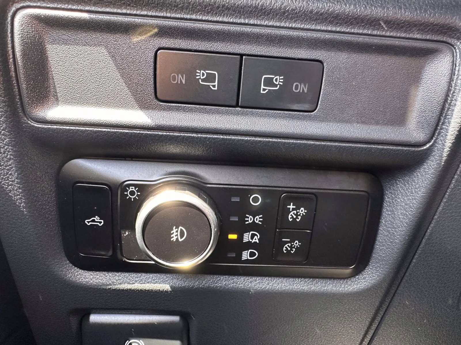 2023 Carbonized Gray Metallic Ford F-150 XLT 4WD SuperCrew 5.5' Box 4X4 Truck