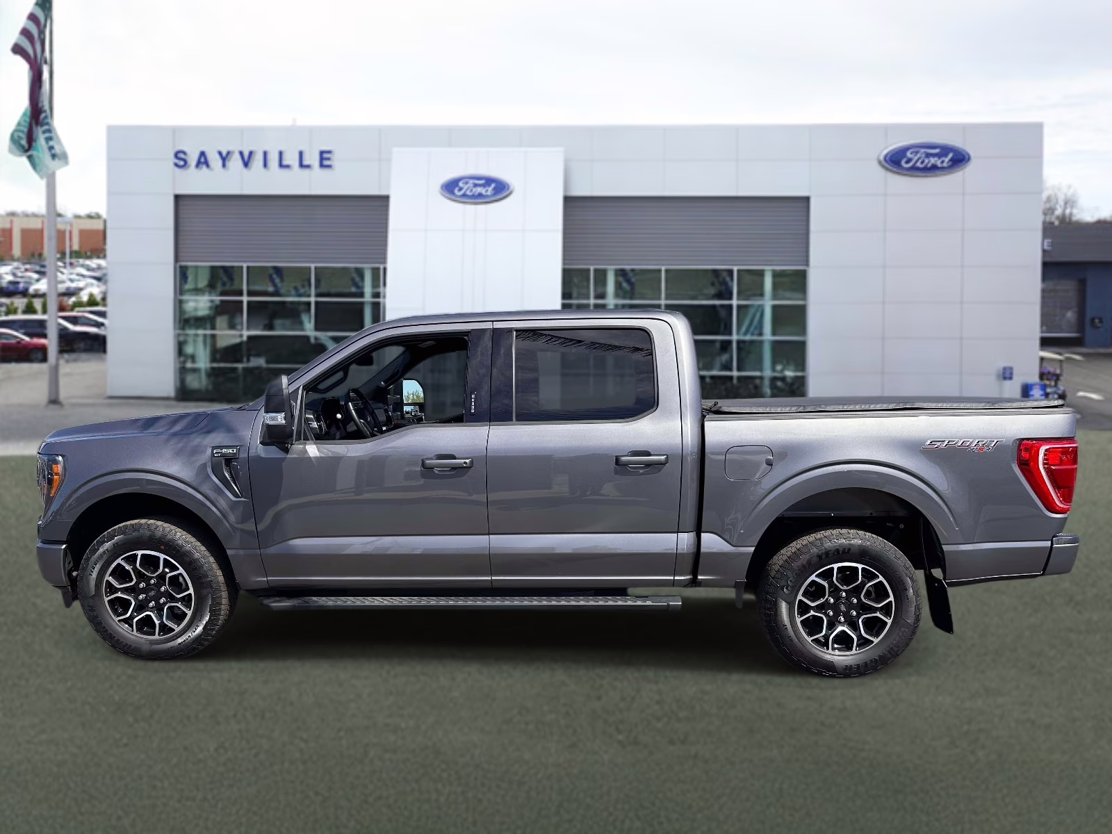 2023 Carbonized Gray Metallic Ford F-150 XLT 4WD SuperCrew 5.5' Box 4X4 Truck