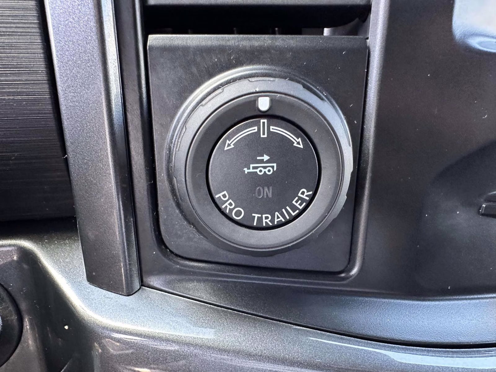 2023 Carbonized Gray Metallic Ford F-150 XLT 4WD SuperCrew 5.5' Box 4X4 Truck