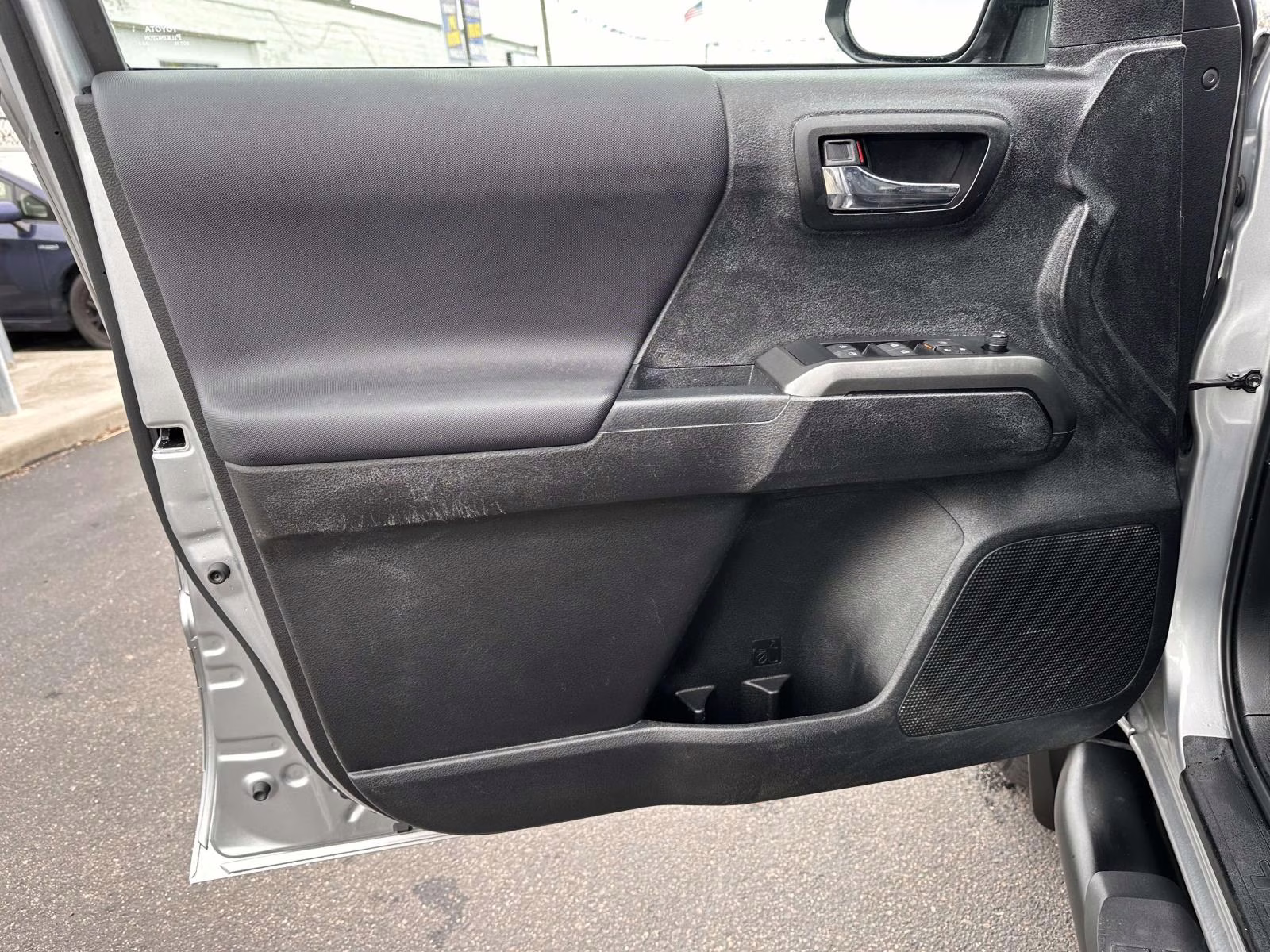 2023 Celestial Silver Metallic Toyota Tacoma 4WD TRD Sport Double Cab 6' Bed V6 AT (Natl) 4X4 Truck