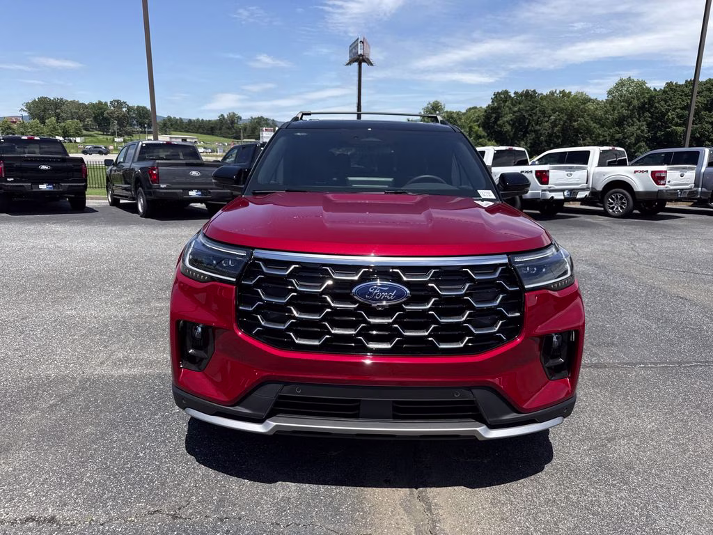 2026 Rapid Red Metallic Tinted Clearcoat Ford Explorer Platinum RWD SUV