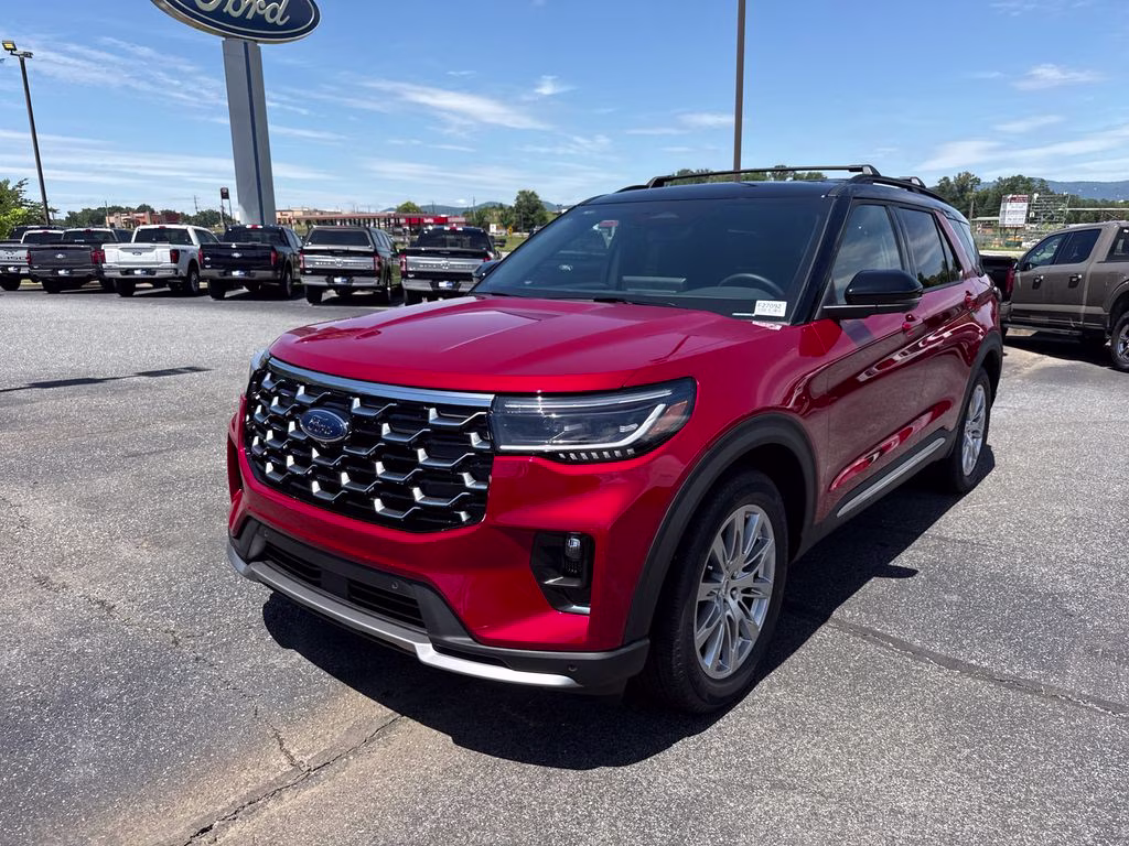 2026 Rapid Red Metallic Tinted Clearcoat Ford Explorer Platinum RWD SUV
