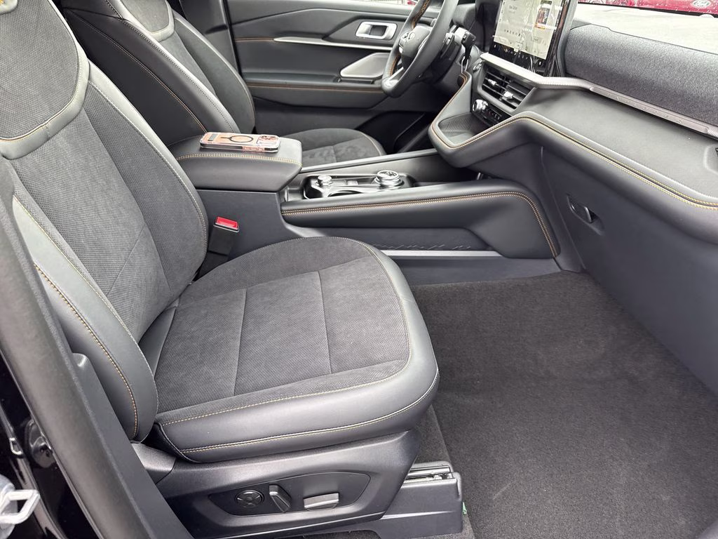 2026 Agate Black Metallic Ford Explorer Tremor 4X4 SUV