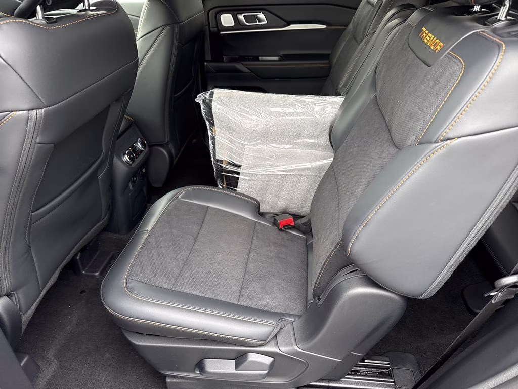 2026 Agate Black Metallic Ford Explorer Tremor 4X4 SUV