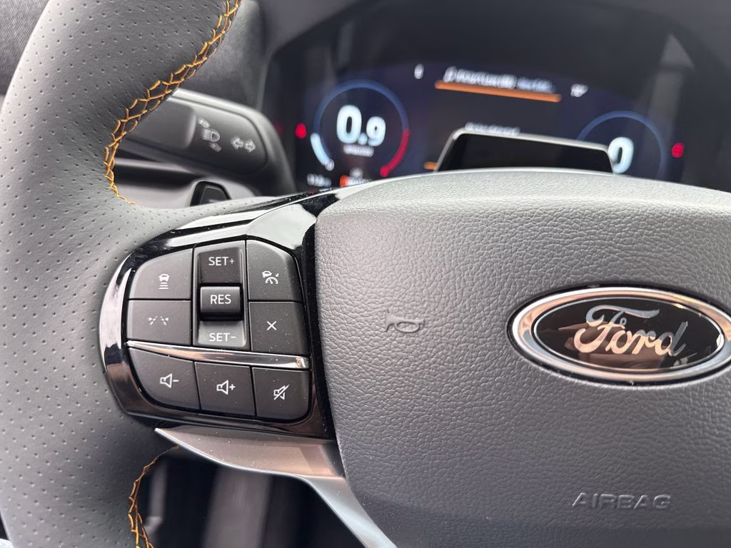 2026 Agate Black Metallic Ford Explorer Tremor 4X4 SUV