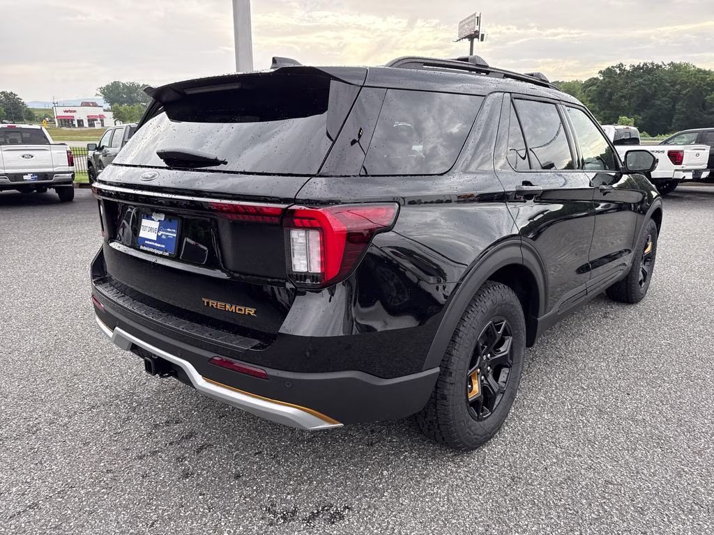 2026 Agate Black Metallic Ford Explorer Tremor 4X4 SUV