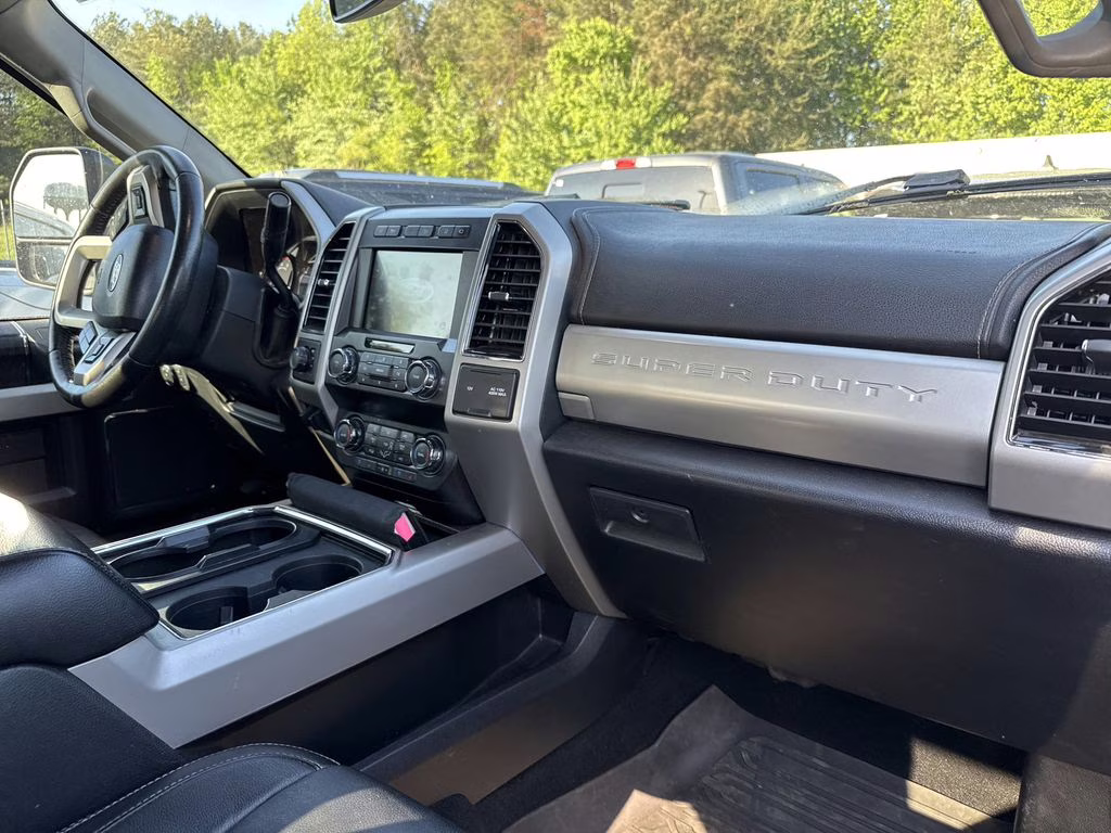 2020 Magnetic Ford Super Duty F-250 SRW Lariat 4X4 Truck
