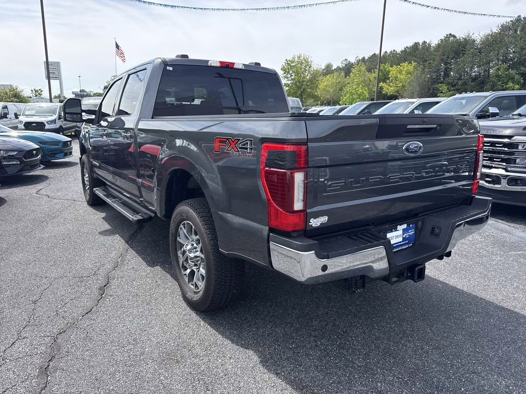 2020 Magnetic Ford Super Duty F-250 SRW Lariat 4X4 Truck