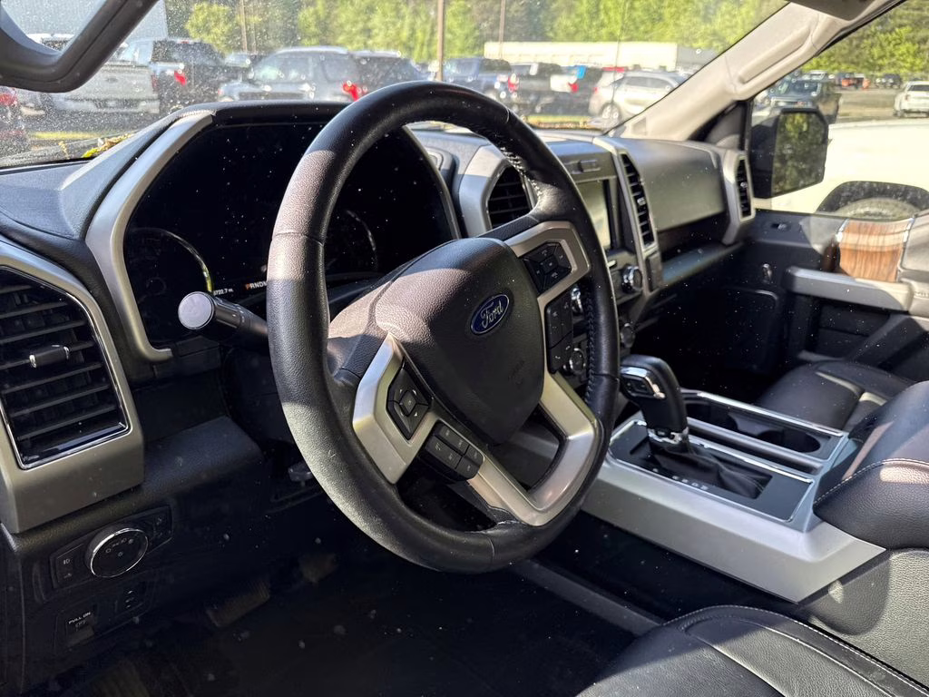 2019 Agate Black Metallic Ford F-150 Lariat RWD Truck