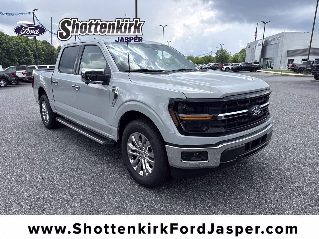 2026 Avalanche Ford F-150 XLT RWD Truck