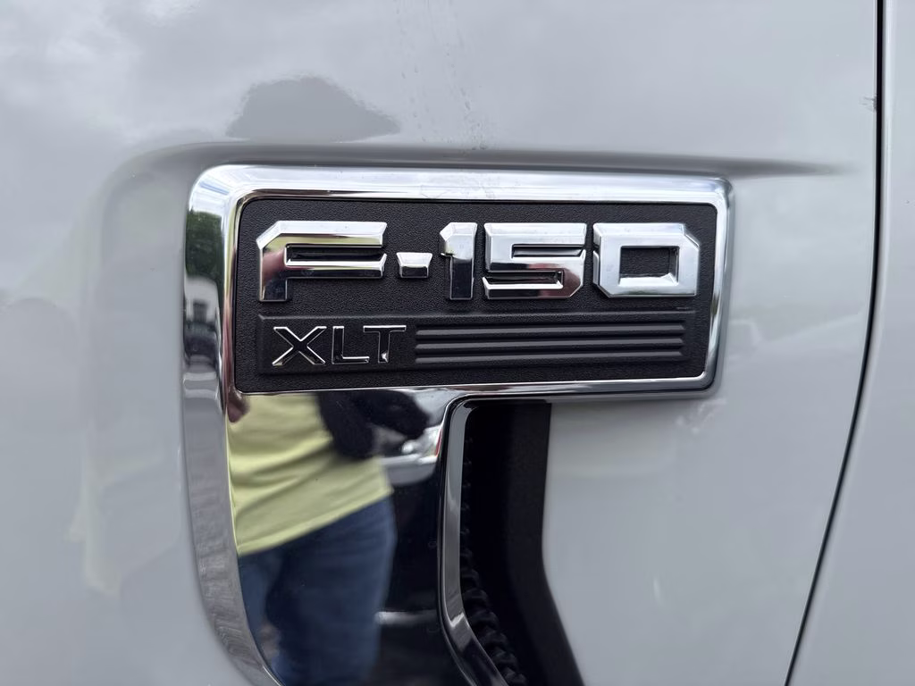 2026 Avalanche Ford F-150 XLT RWD Truck