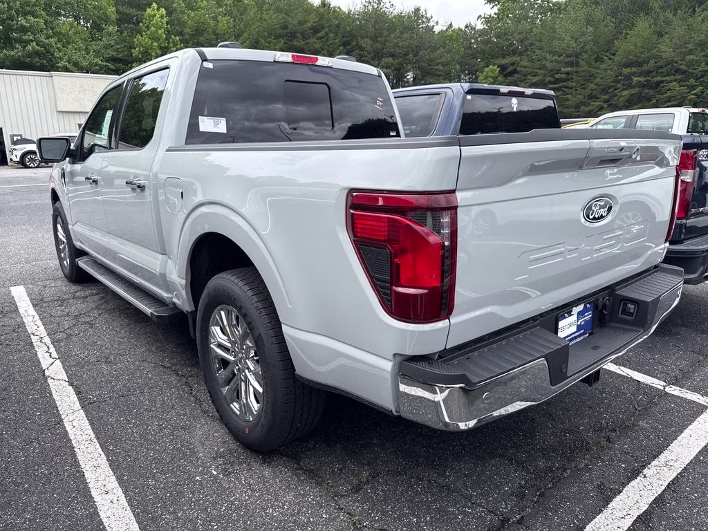 2026 Avalanche Ford F-150 XLT RWD Truck