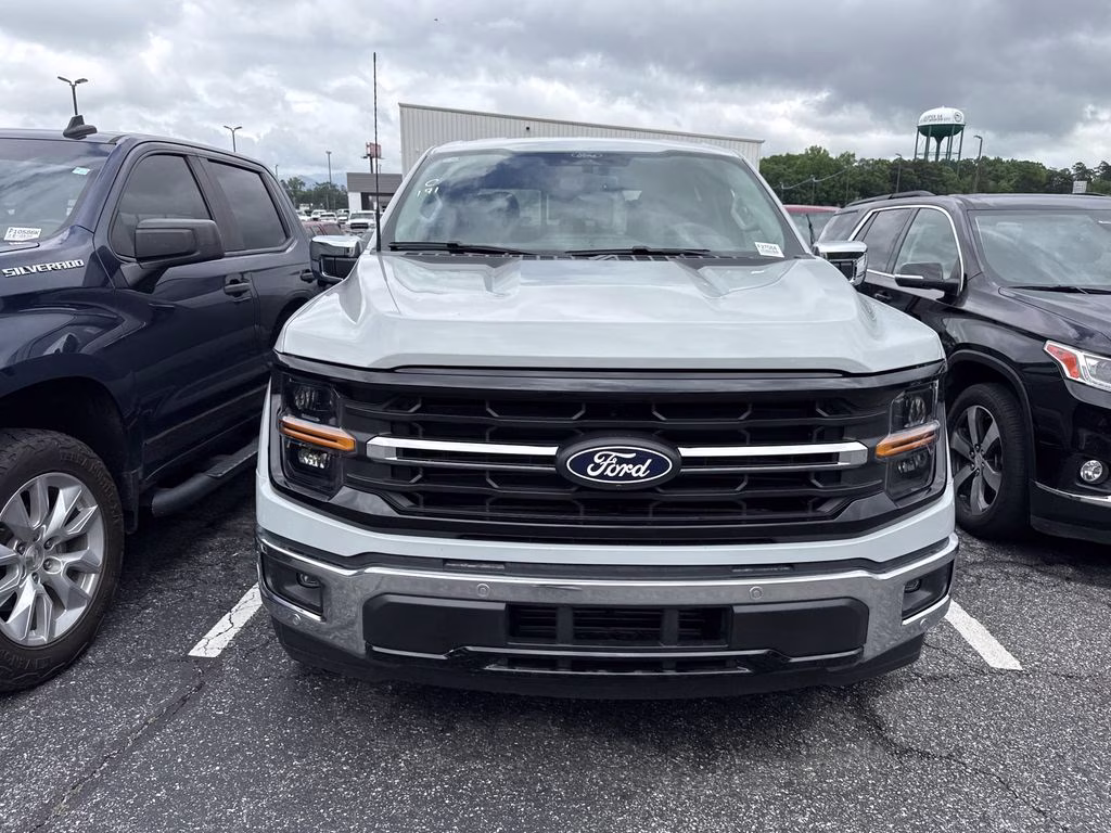 2026 Avalanche Ford F-150 XLT RWD Truck