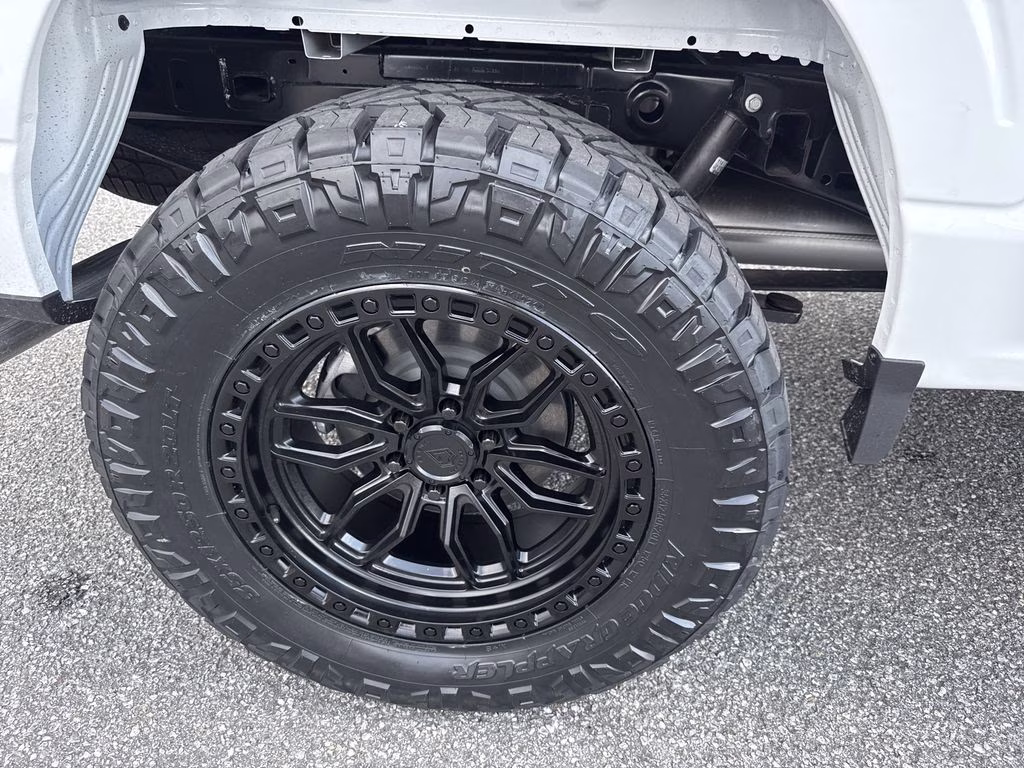2026 Oxford White Ford F-150 XLT 4X4 Truck