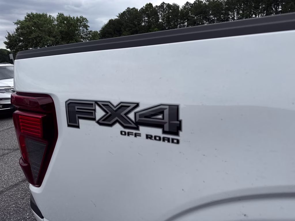 2026 Oxford White Ford F-150 XLT 4X4 Truck