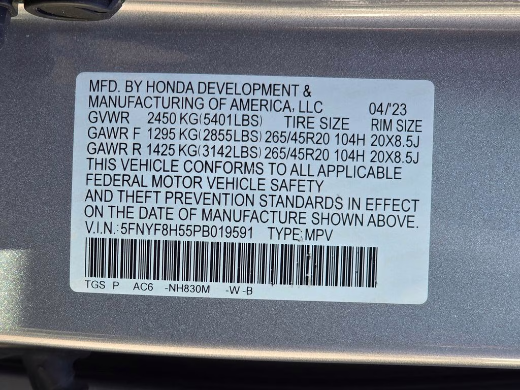 2023 Lunar Silver Metallic Honda Passport EX-L AWD SUV