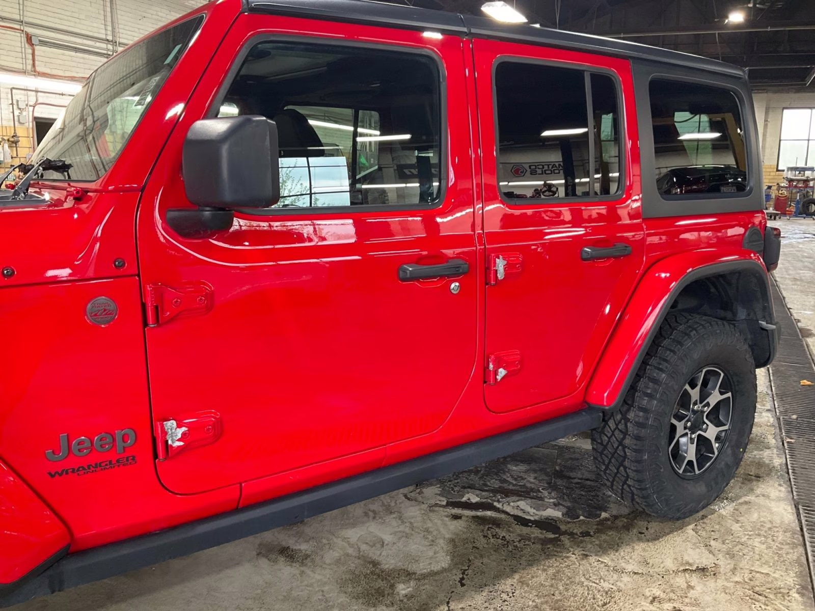 2019 Firecracker Red Clearcoat Jeep Wrangler Unlimited Rubicon 4X4 SUV