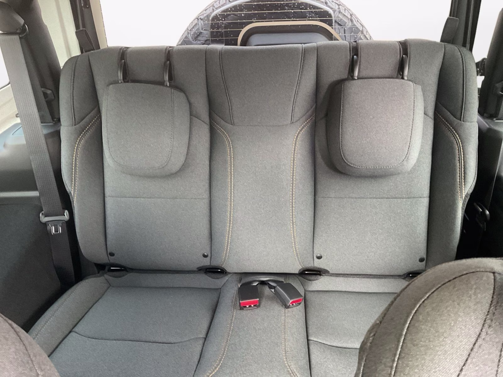 2026 Granite Crystal Metallic Clearcoat Jeep Wrangler Willys 4X4 SUV