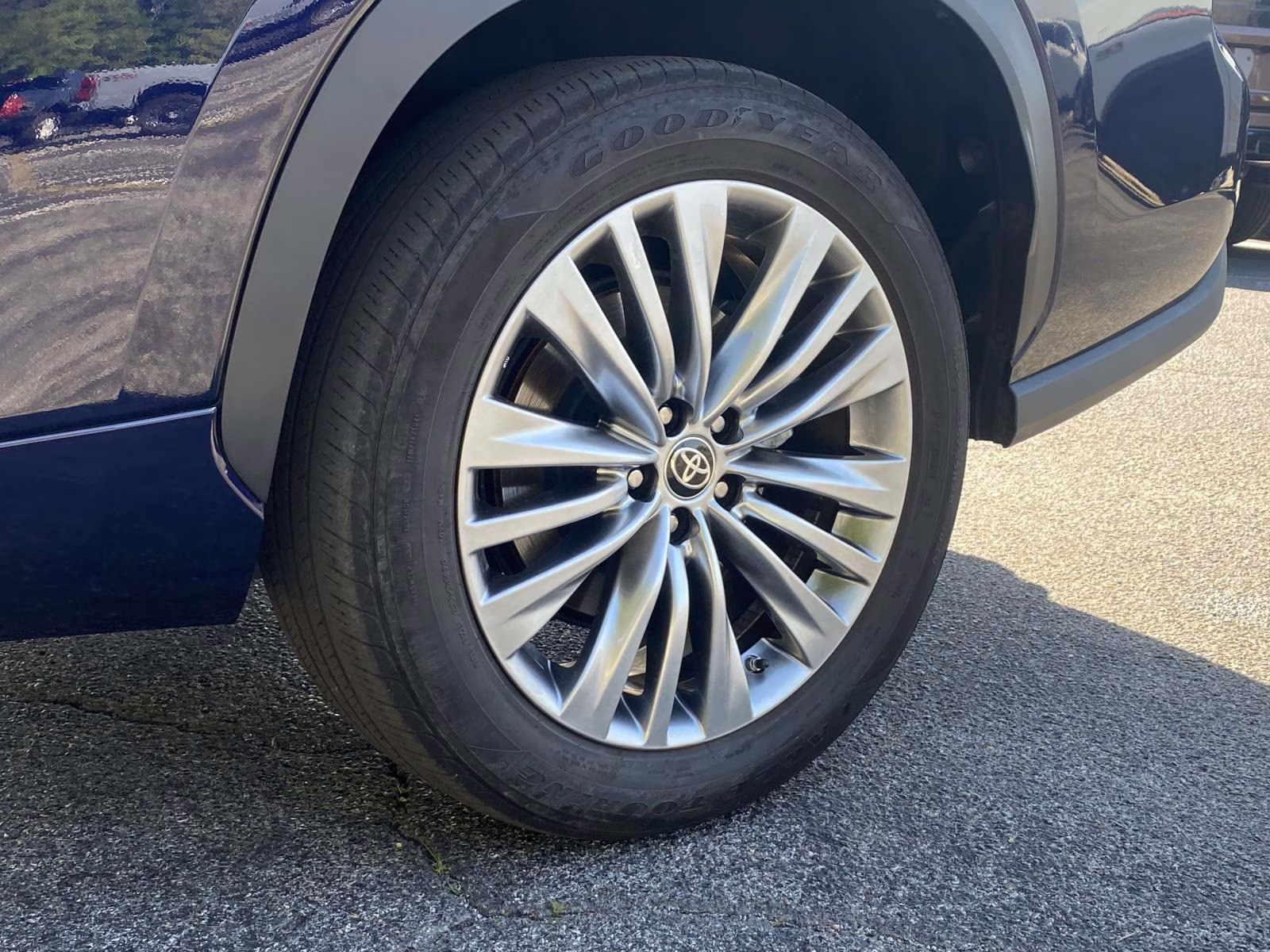 2023 Blueprint Toyota Highlander Platinum FWD SUV