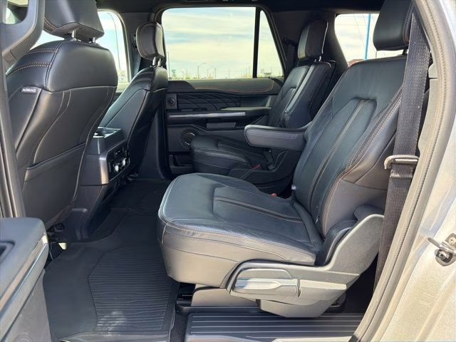 2023 Silver Metallic Ford Expedition Max Platinum 4X4 SUV