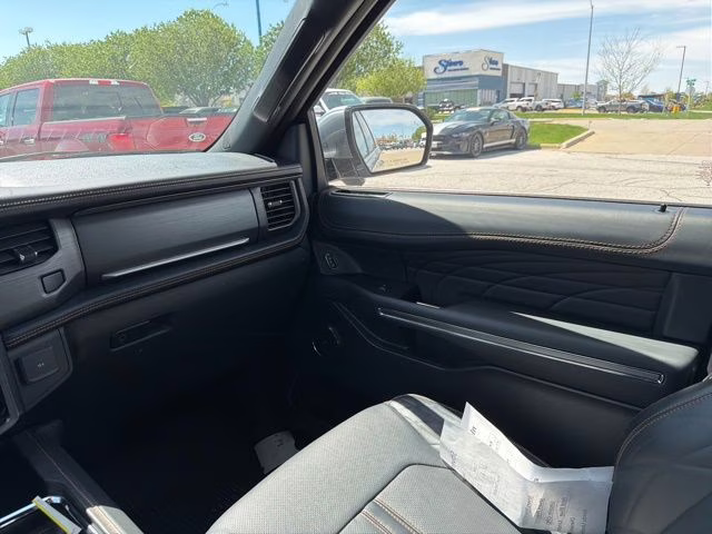 2023 Silver Metallic Ford Expedition Max Platinum 4X4 SUV