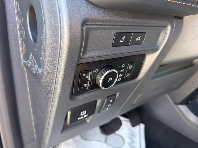 2023 Silver Metallic Ford Expedition Max Platinum 4X4 SUV