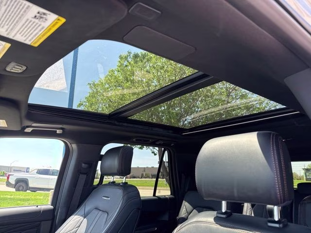 2023 Silver Metallic Ford Expedition Max Platinum 4X4 SUV