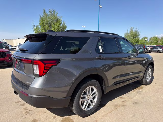 2026 Carbonized Gray Metallic Ford Explorer Active 4X4 SUV