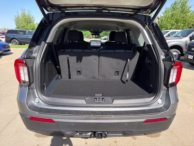 2026 Carbonized Gray Metallic Ford Explorer Active 4X4 SUV