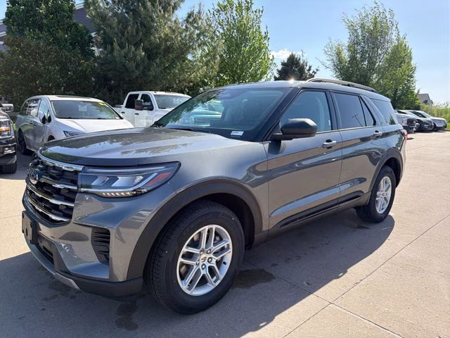 2026 Carbonized Gray Metallic Ford Explorer Active 4X4 SUV