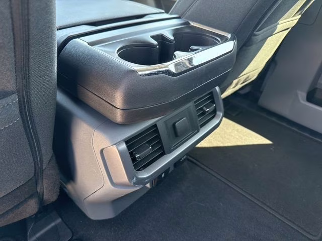 2024 Oxford White Ford F-150 XLT RWD Truck