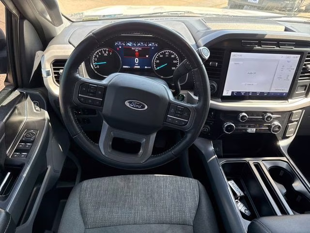 2022 Oxford White Ford F-150 XLT 4X4 Truck