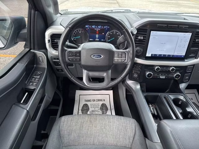 2022 Oxford White Ford F-150 XLT 4X4 Truck