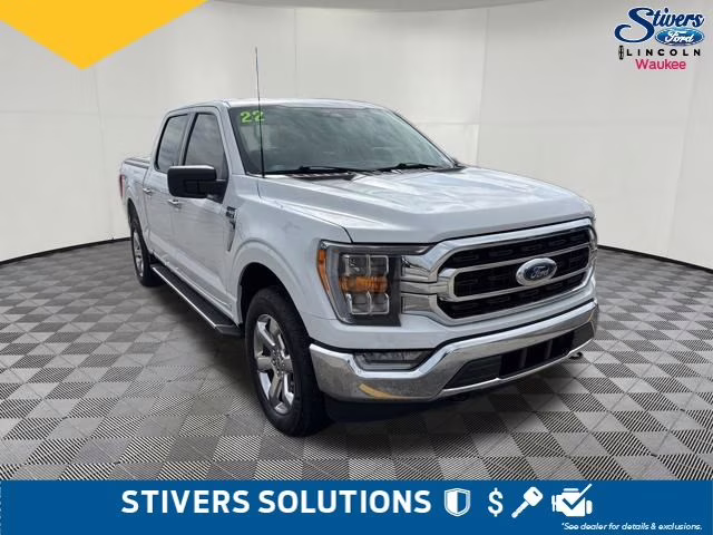 2022 Oxford White Ford F-150 XLT 4X4 Truck
