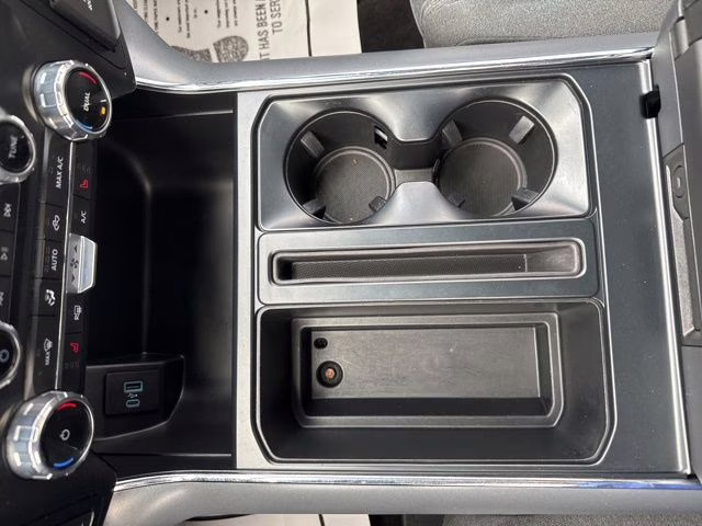 2022 Oxford White Ford F-150 XLT 4X4 Truck