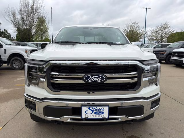 2026 White Ford F-150 Lariat 4X4 Truck