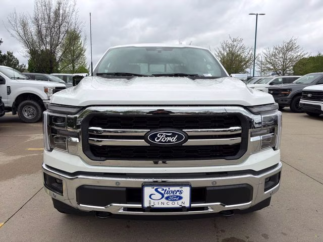2026 White Ford F-150 Lariat 4X4 Truck