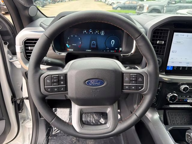 2026 White Ford F-150 Lariat 4X4 Truck