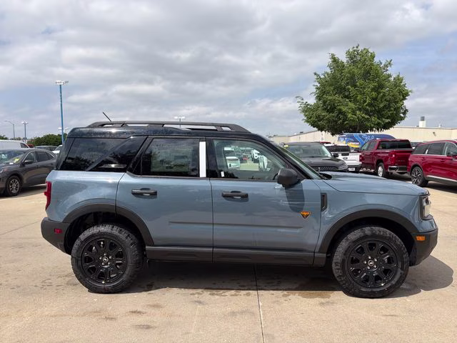 2026 Azure Gray Metallic Tri-Coat Ford Bronco Sport Badlands 4X4 SUV