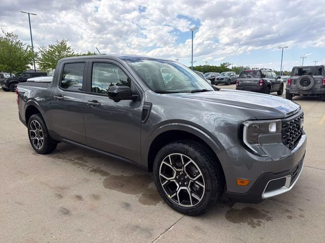 2026 Carbonized Gray Metallic Ford Maverick Lariat AWD Truck