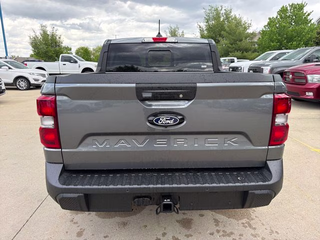 2026 Carbonized Gray Metallic Ford Maverick Lariat AWD Truck
