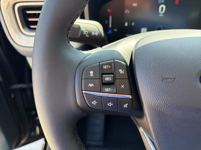 2026 Shadow Black Ford Maverick Lariat AWD Truck