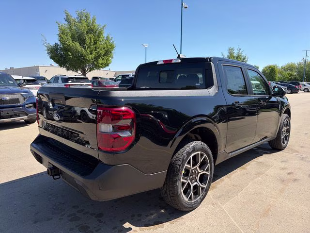 2026 Shadow Black Ford Maverick Lariat AWD Truck