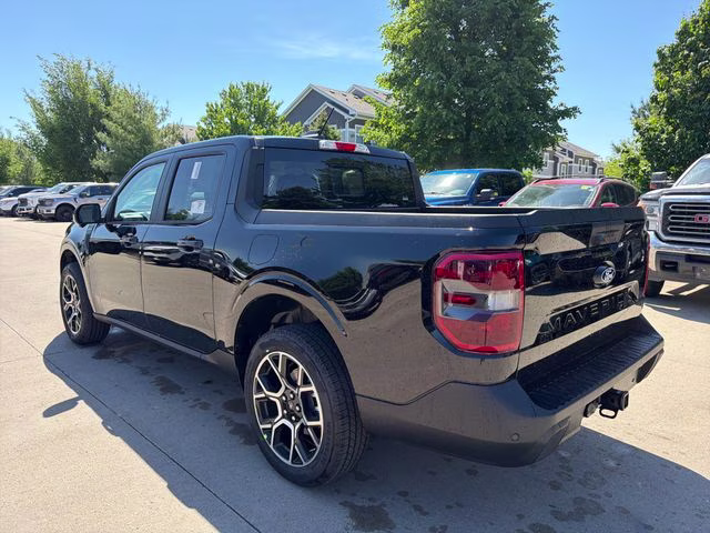 2026 Shadow Black Ford Maverick Lariat AWD Truck