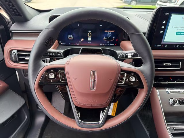 2026 Pristine White Metallic Tri-Coat Lincoln Aviator Reserve AWD SUV