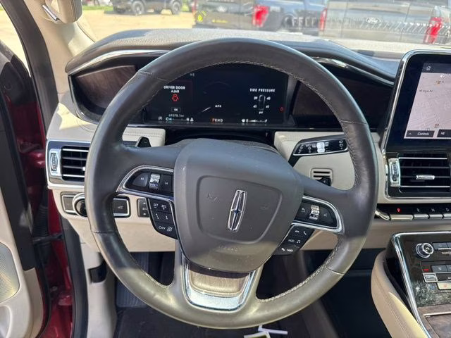 2020 Red Lincoln Navigator Reserve 4X4 SUV