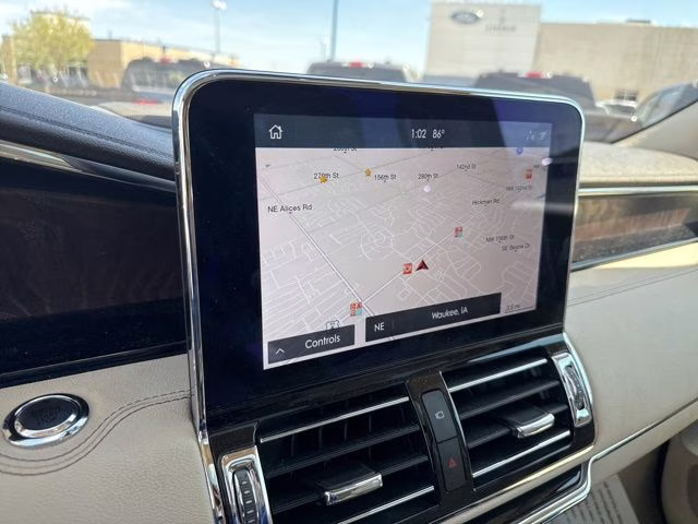 2020 Red Lincoln Navigator Reserve 4X4 SUV